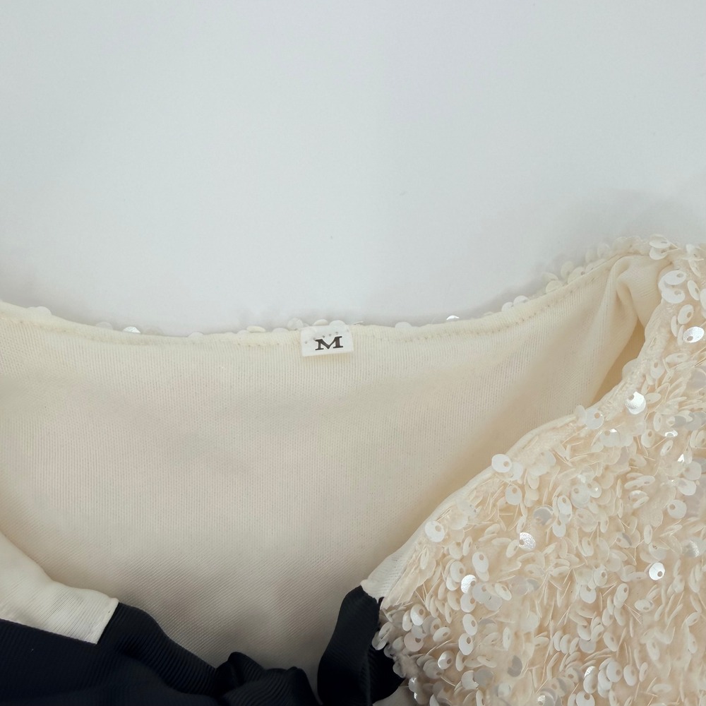 White Sequin Cropped Bolero Jacket with Black Bows Long Sleeve Shrug Size M - Picture 4 of 5
